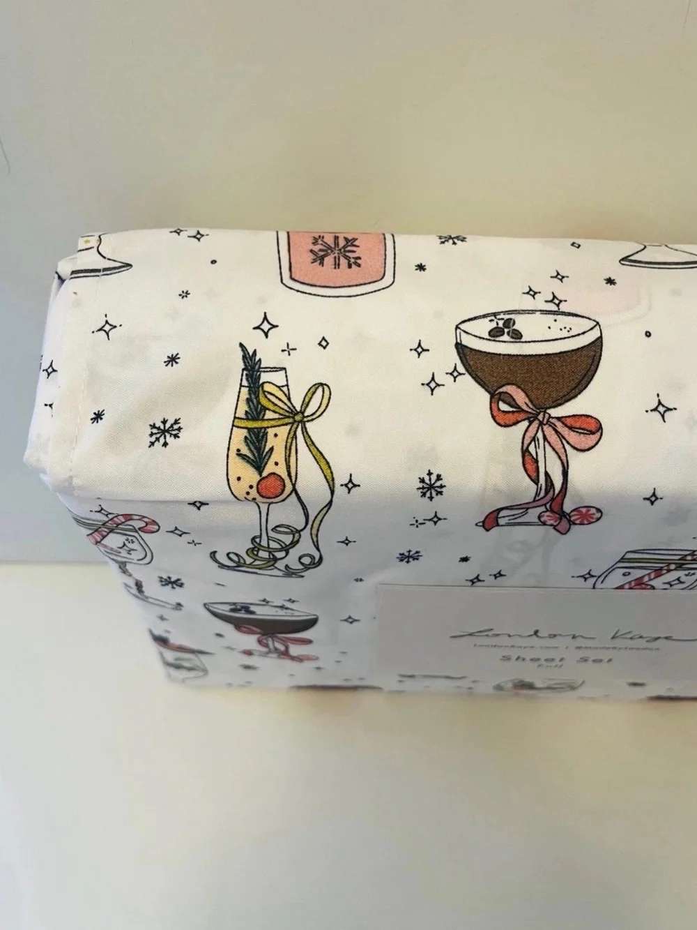 London Kaye Full Size White Sheet Set Deck the Cocktails Candy Cane Peppermint